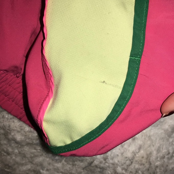 • Adidas shorts • - Picture 3 of 3